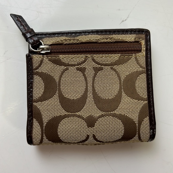 Coach vintage wallet B25 - Picture 2 of 3